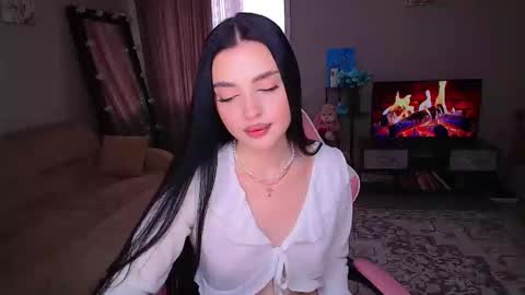 Snapshot of princessamira1 chatting on May 7, 7:47 am princessamira1 online show from May 7, 7:47 am