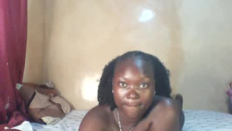 Snapshot of princesscheekyx chatting on July 16, 6:08 am princesscheekyx online show from July 16, 6:08 am