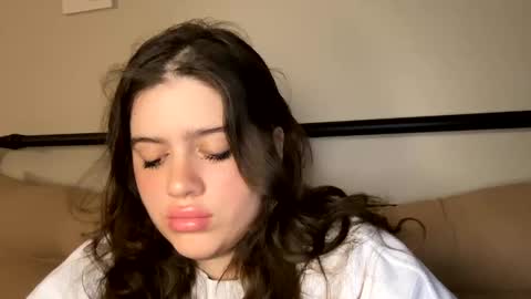 princessviccxo online show from January 10, 5:15 am