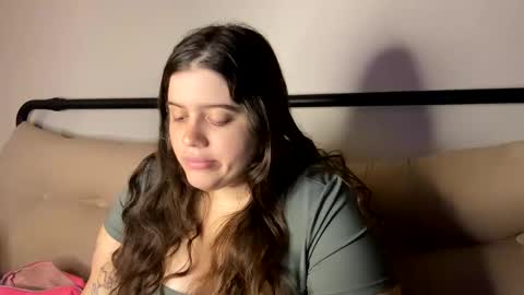 princessviccxo online show from January 15, 4:04 am