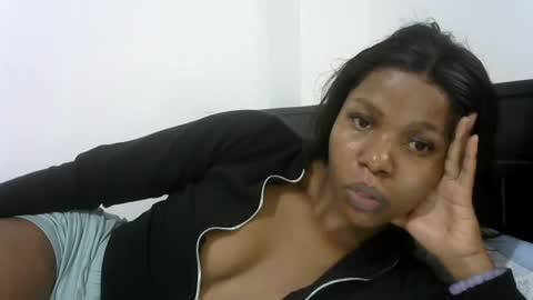 Snapshot of princesslove90 chatting on June 12, 8:02 am princesslove online show from June 12, 8:02 am