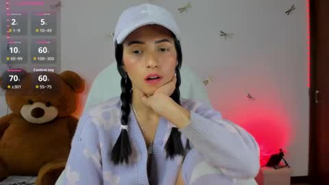 Snapshot of princessluna_14 chatting on September 18, 8:44 pm princessluna_14 online show from September 18, 8:44 pm