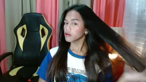 Snapshot of princessrynn chatting on October 2, 4:03 pm princessrynn online show from October 2, 4:03 pm