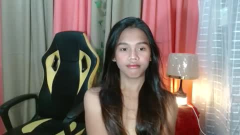 Snapshot of princessrynn chatting on October 4, 7:28 am princessrynn online show from October 4, 7:28 am