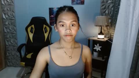 Snapshot of princessrynn chatting on November 21, 5:00 pm princessrynn online show from November 21, 5:00 pm