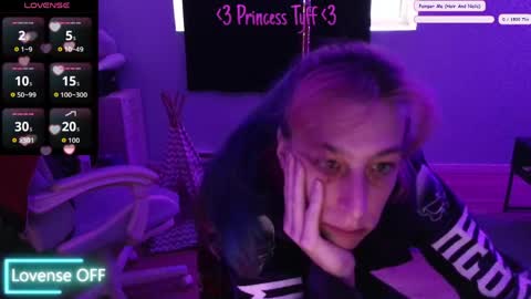 Tyff et Blast online show from April 13, 12:10 pm