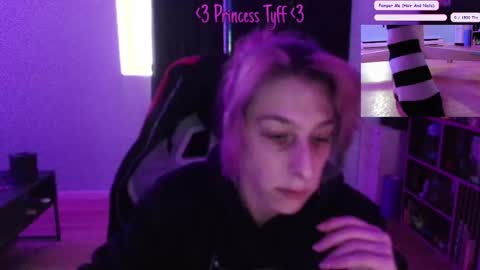 Tyff et Blast online show from April 20, 11:57 am