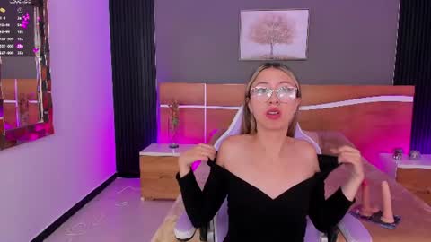 Snapshot of prinsse_sarita_ chatting on July 26, 5:37 am SARITA online show from July 26, 5:37 am