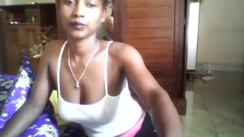 Snapshot of prisca66 chatting on July 22, 8:06 am prisca66 online show from July 22, 8:06 am