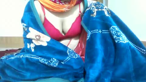 Priyonti ganguli online show from December 6, 2:02 am