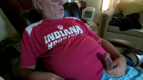 prlbob77 online show from November 7, 9:15 pm