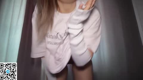 moli online show from April 14, 9:48 am