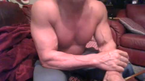 Snapshot of probody chatting on April 25, 8:28 pm MUSCLEGOD online show from April 25, 8:28 pm