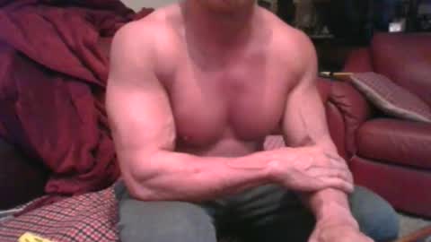 Snapshot of probody chatting on May 5, 7:55 pm MUSCLEGOD online show from May 5, 7:55 pm