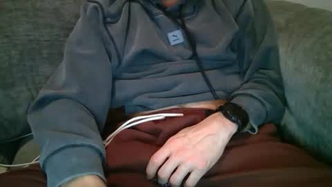 Snapshot of procholt88 chatting on February 4, 3:12 am procholt88 online show from February 4, 3:12 am