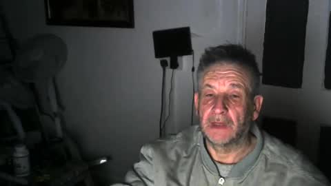 projectorepson online show from January 9, 9:16 pm