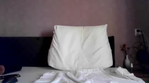 projectxx304379 online show from January 14, 1:17 pm