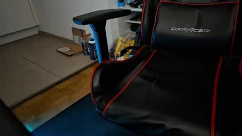 pryli27 online show from April 1, 2:12 am