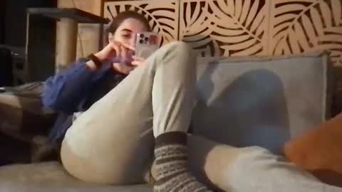 Queen of Pain online show from January 12, 8:03 pm