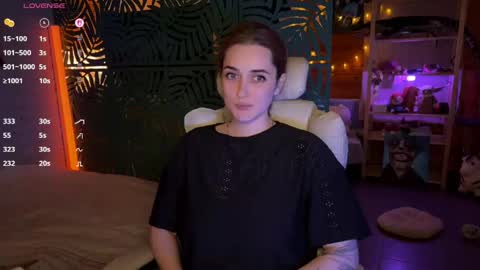 Snapshot of ps4pro chatting on April 28, 4:12 pm Queen of Pain online show from April 28, 4:12 pm