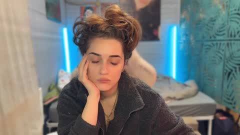 Queen of Pain online show from March 6, 6:32 am