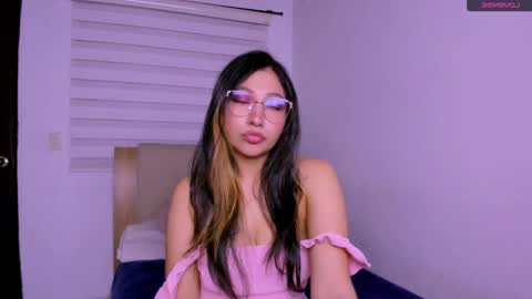 Snapshot of pscis_69 chatting on March 1, 7:08 am Mara online show from March 1, 7:08 am