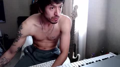 Snapshot of psilocipher chatting on January 13, 9:20 pm Sk8wave online show from January 13, 9:20 pm