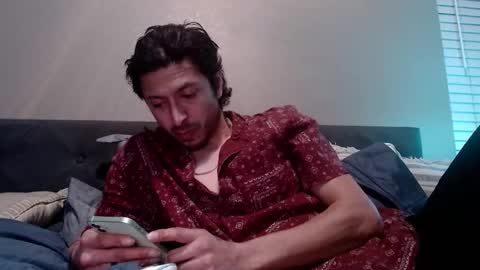 Snapshot of psilocipher chatting on February 22, 6:24 am Sk8wave online show from February 22, 6:24 am