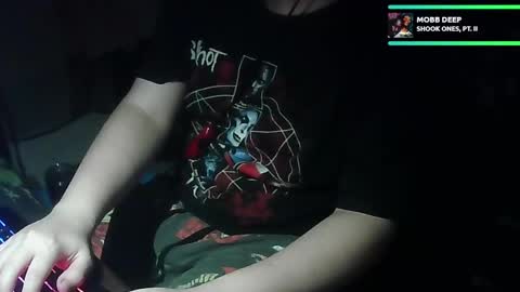 Snapshot of pt35l chatting on January 3, 4:11 am your mysterious man online show from January 3, 4:11 am