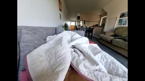 Public online show from February 21, 5:56 am