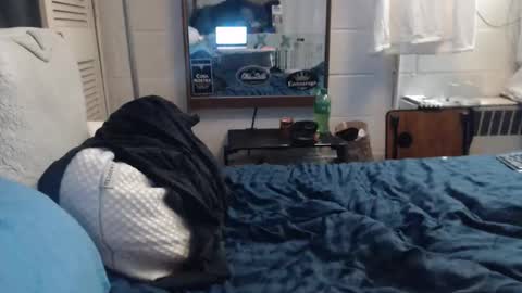 puff0169 online show from March 21, 7:02 am