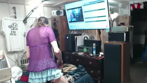 puff0169 online show from April 19, 12:54 am