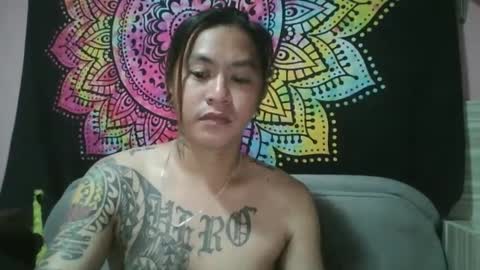 puff_master420 online show from March 12, 3:13 am