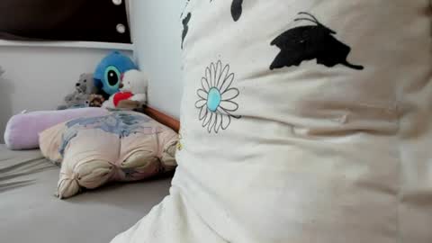 Snapshot of puffies_fantasy chatting on July 10, 10:40 am puffies_fantasy online show from July 10, 10:40 am