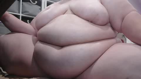 Snapshot of pugglelover chatting on January 15, 2:56 pm Puggie - online show from January 15, 2:56 pm