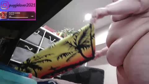 Snapshot of pugglelover chatting on September 27, 11:48 am Puggie - online show from September 27, 11:48 am