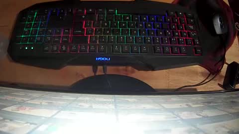 Snapshot of puky_mza chatting on December 18, 3:26 am puky_mza online show from December 18, 3:26 am