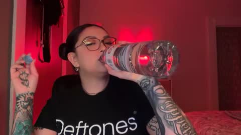 Snapshot of pumpkin_bunny chatting on March 2, 2:47 am Pumpkin bunny online show from March 2, 2:47 am