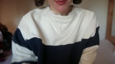 Snapshot of pumpkin_xo chatting on November 21, 2:27 pm Madison Oak online show from November 21, 2:27 pm