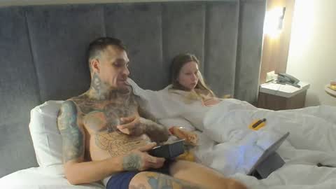 Ed and Mary online show from December 11, 7:57 pm