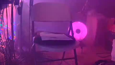 punkrunr083 online show from November 9, 8:56 am