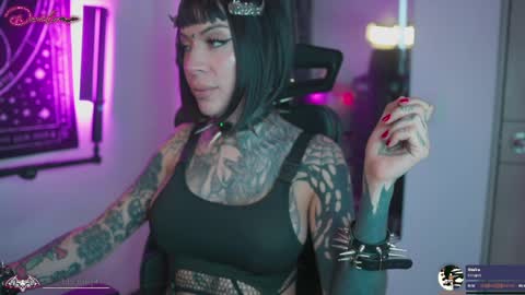 punkyfoxx online show from April 14, 11:38 am