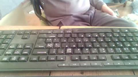 pup_y online show from November 6, 9:54 am