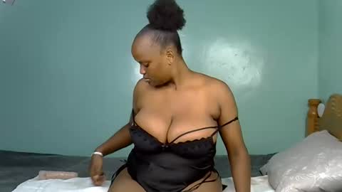 Essy online show from April 13, 11:43 pm