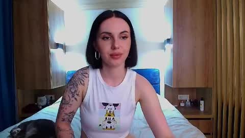 Snapshot of pure_temptation_j chatting on May 15, 3:30 pm Julia online show from May 15, 3:30 pm