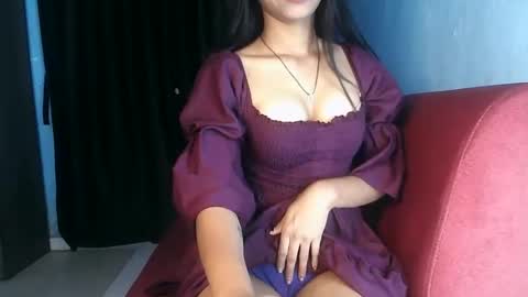 Snapshot of pureannuals chatting on November 3, 3:08 am Pureannuals online show from November 3, 3:08 am