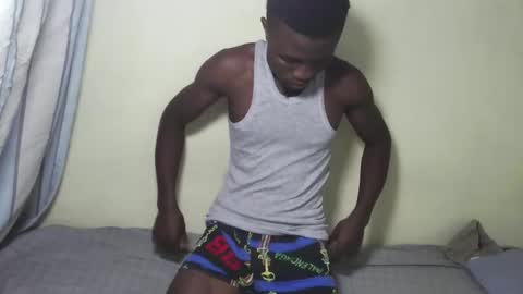 Pureblack  online show from February 13, 2:51 am