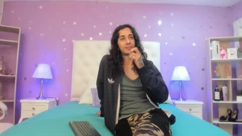 Experienced guys  online show from March 11, 7:53 pm