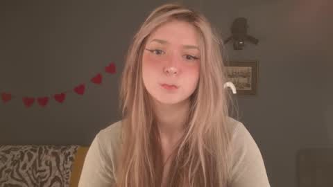 Bella online show from April 10, 5:34 am