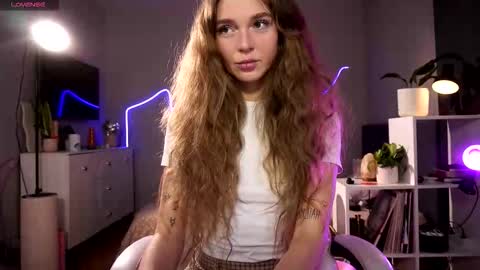 Snapshot of purple_baby chatting on December 4, 7:22 pm Sasha wait you here 6 of November. will celebrate my B- day online show from December 4, 7:22 pm